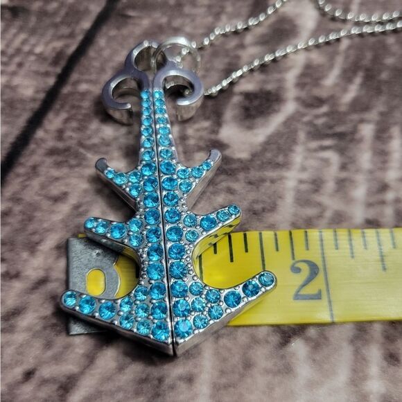 Austrian Crystal Blue Anchor Keychain or Necklace - Picture 7 of 8